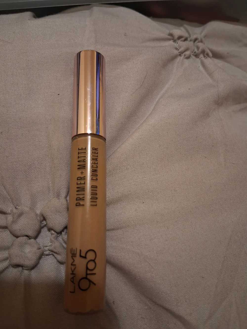 9to5 Primer + Matte Liquid Concealer in Warm Beige